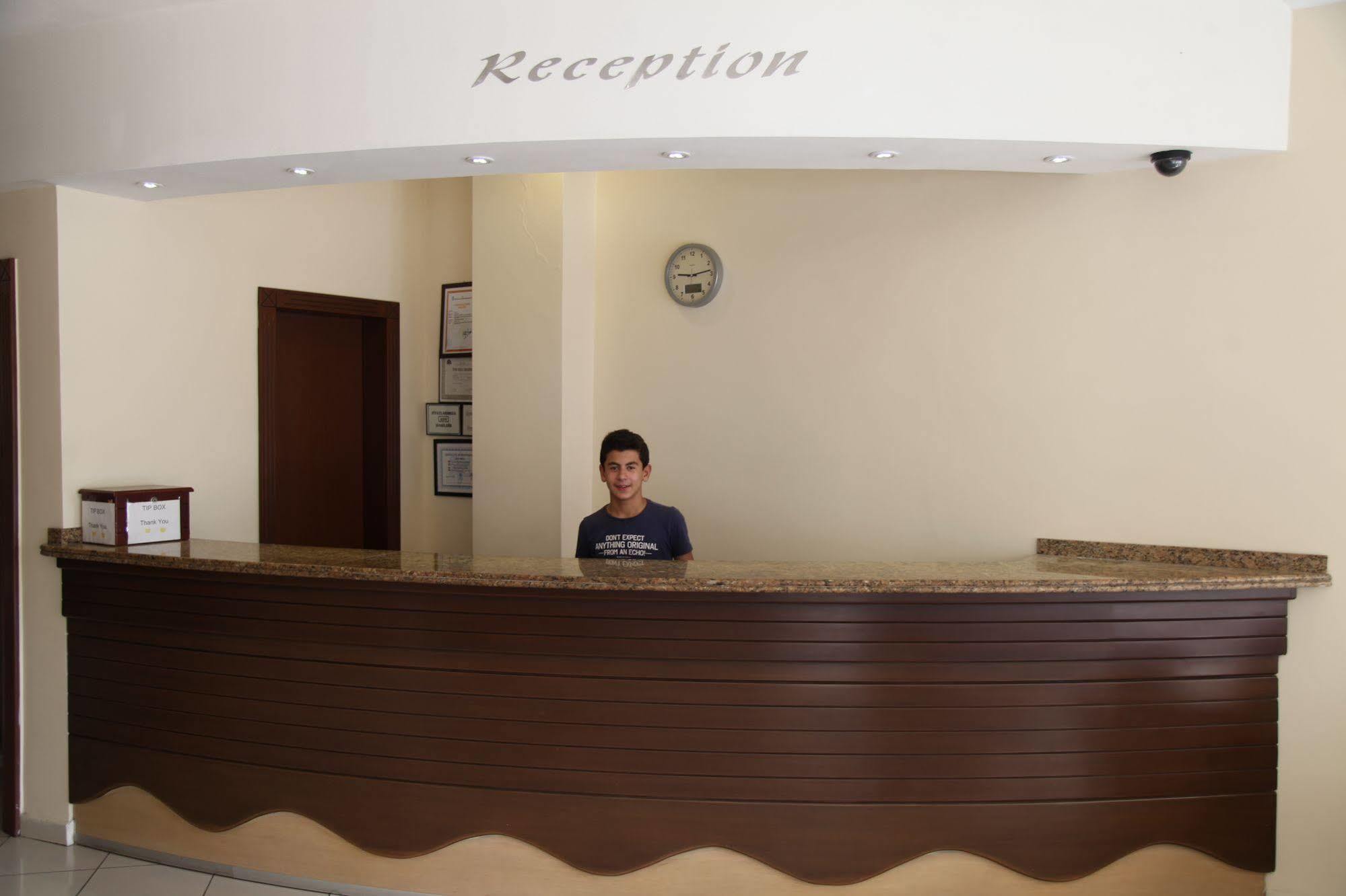 Alin Hotel อลันยา ภายนอก รูปภาพ